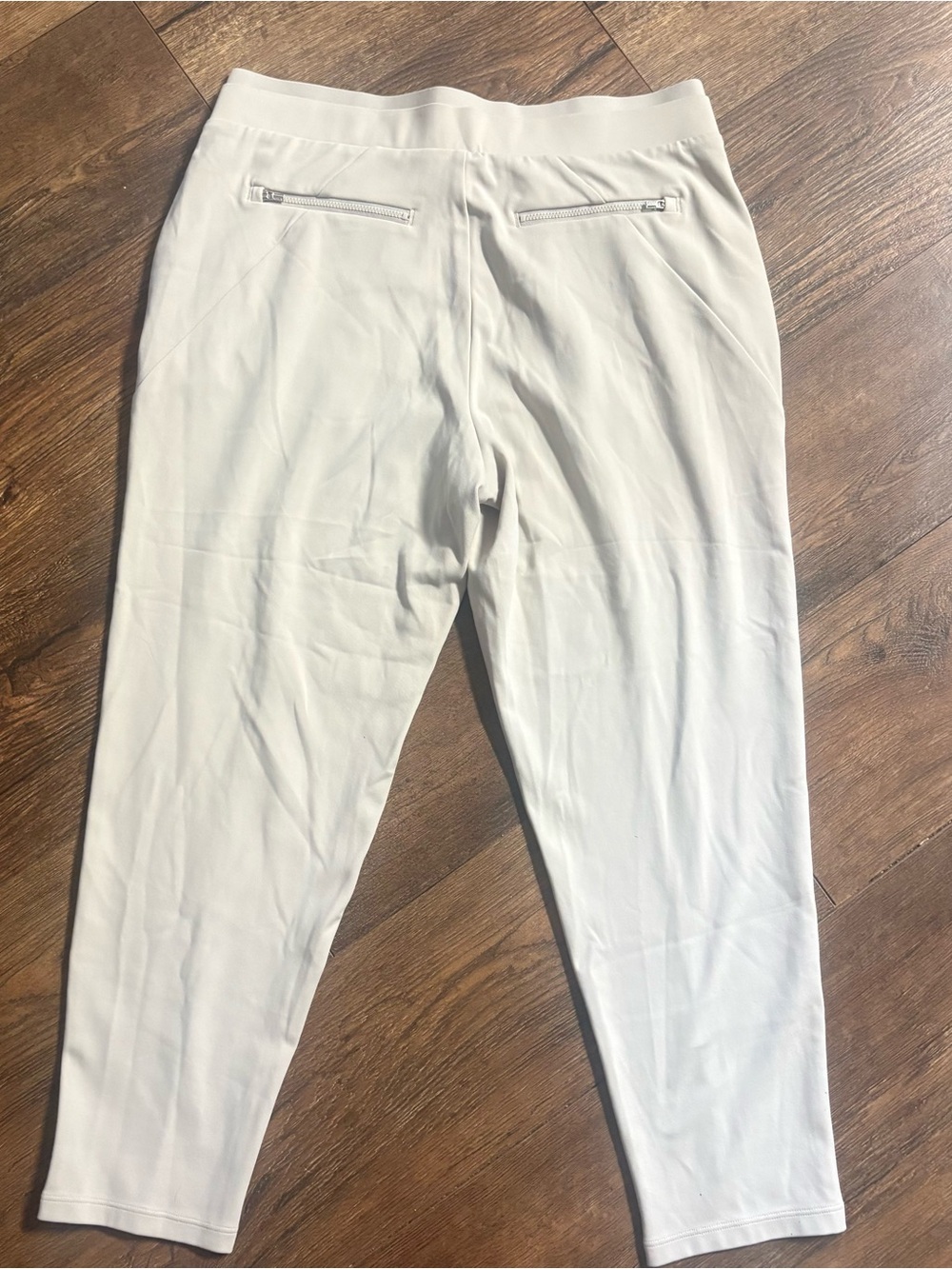 Athleta Venice Pintuck Pant - Picture 4 of 4